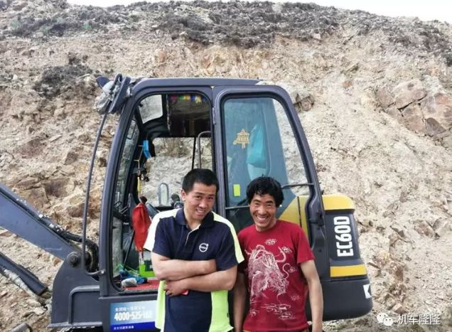 客戶的笑容就是對(duì)星沃服務(wù)肯定