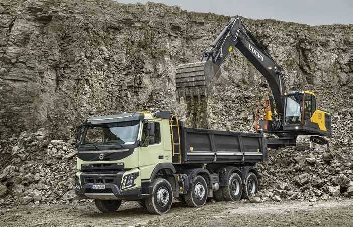 動力更強、油耗更低--EC210HD